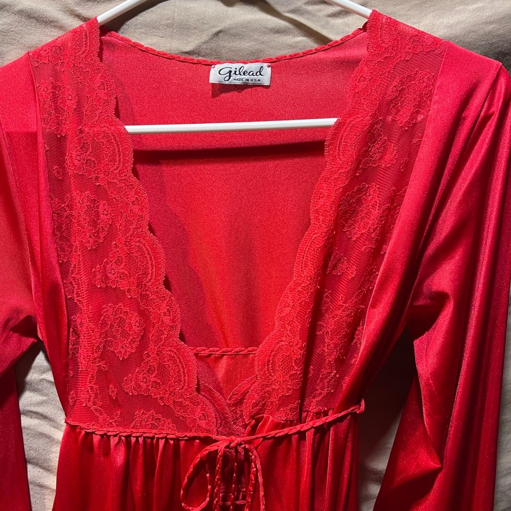 Vintage Gilead dress lingerie and robe, Red, size Small